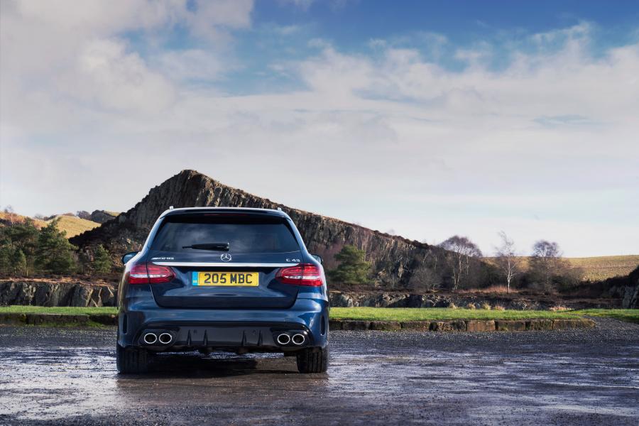  Mercedes-AMG C43 4Matic Estate (S205) 2018 года  (UK) (фото 22 из 40)